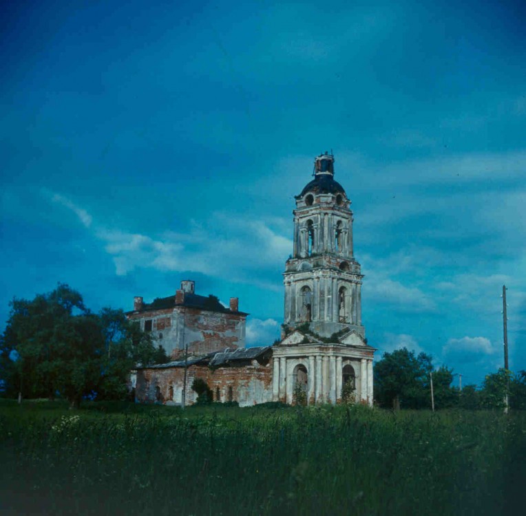 Ильинское. Церковь Смоленской иконы Божией Матери. фасады, 1993