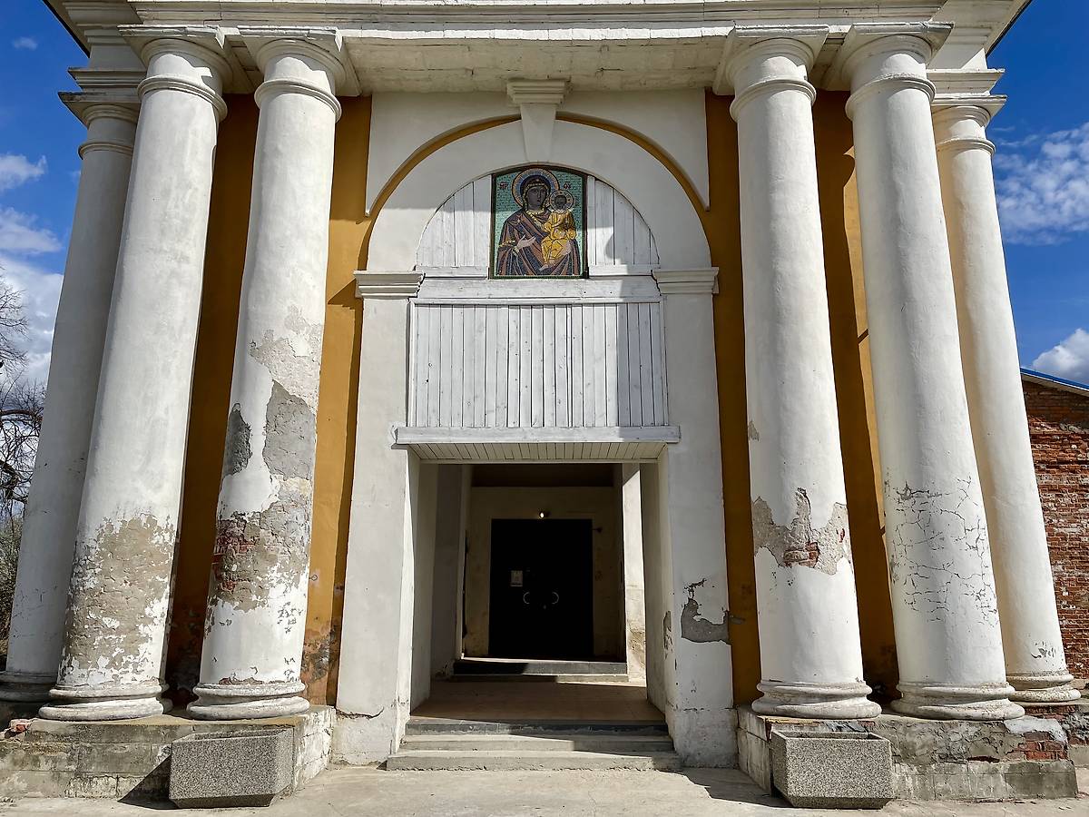 архитектурные детали. Церковь Смоленской иконы Божией Матери, Ильинское (Кимрский район и г. Кимры, Тверская область)