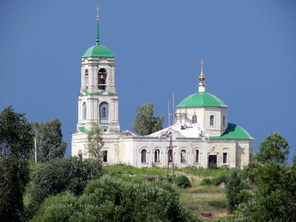 Васильевское. Церковь Василия Великого. фасады