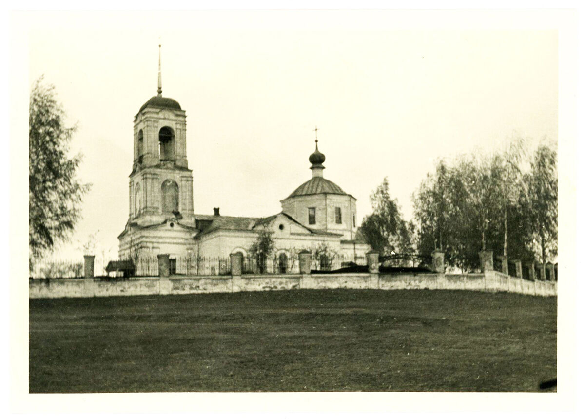 Церковь Василия Великого, Васильевское (Старицкий район, Тверская область). архивная фотография, Южный фасад. С аукциона e-bay.de
