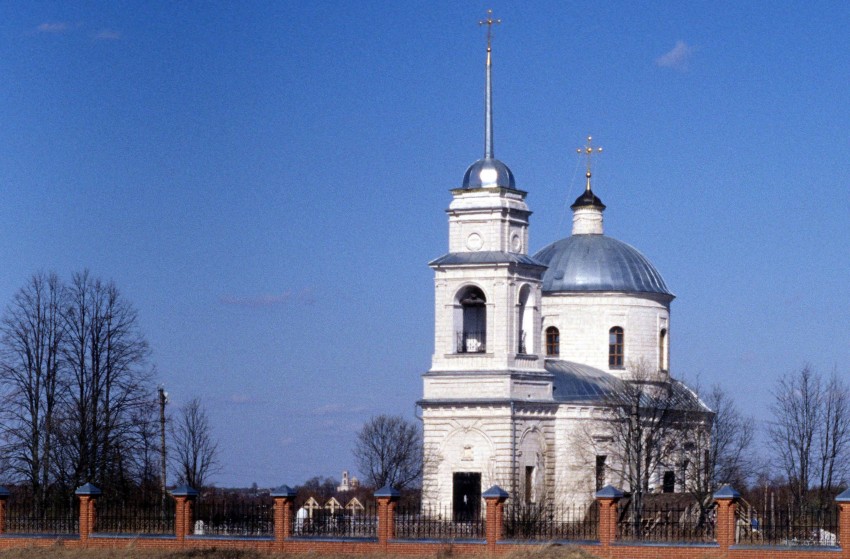 Ушаковские Горки. Церковь Николая Чудотворца. фасады