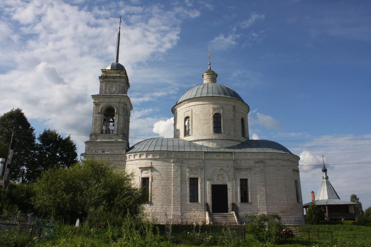 Церковь Николая Чудотворца, Ушаковские Горки (Старицкий район, Тверская область). фасады