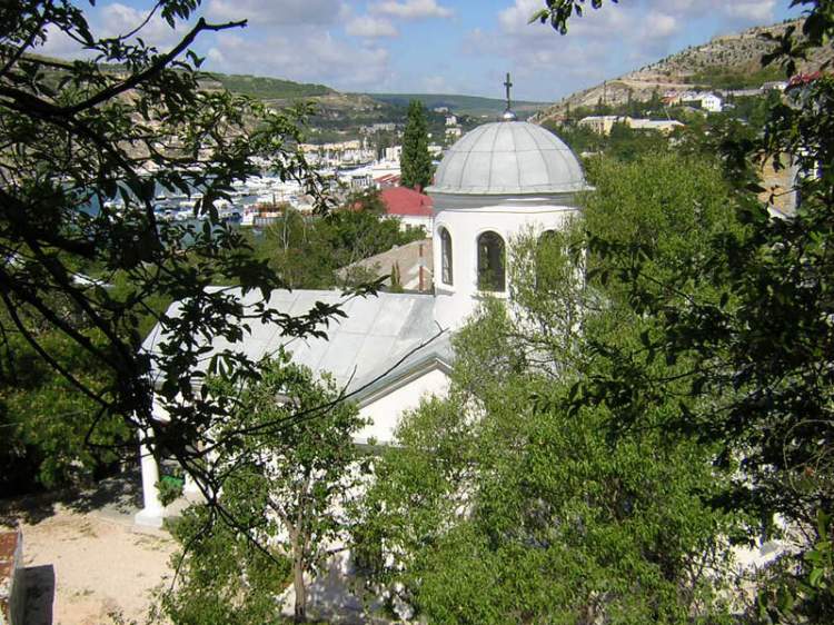 Церковь Двенадцати апостолов (Николая Чудотворца), Балаклава (Балаклавский район, г. Севастополь). фасады