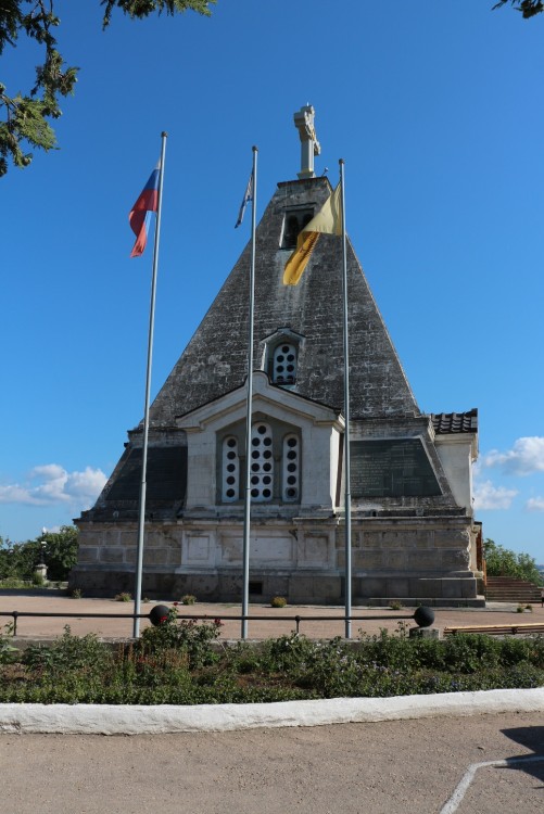 Церковь Николая Чудотворца на Братском кладбище, Севастополь (Нахимовский район, г. Севастополь). дополнительная информация