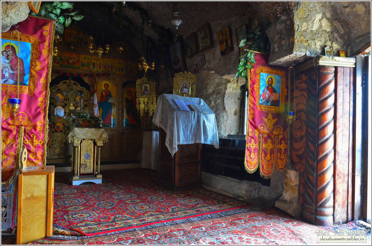 Монастырь Шулдан, Шулдан, гора (Балаклавский район, г. Севастополь). архитектурные детали, Церковь «Сердце Шулдана»