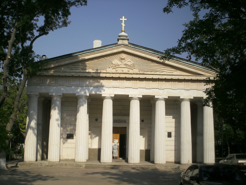 Севастополь. Церковь Петра и Павла. фасады