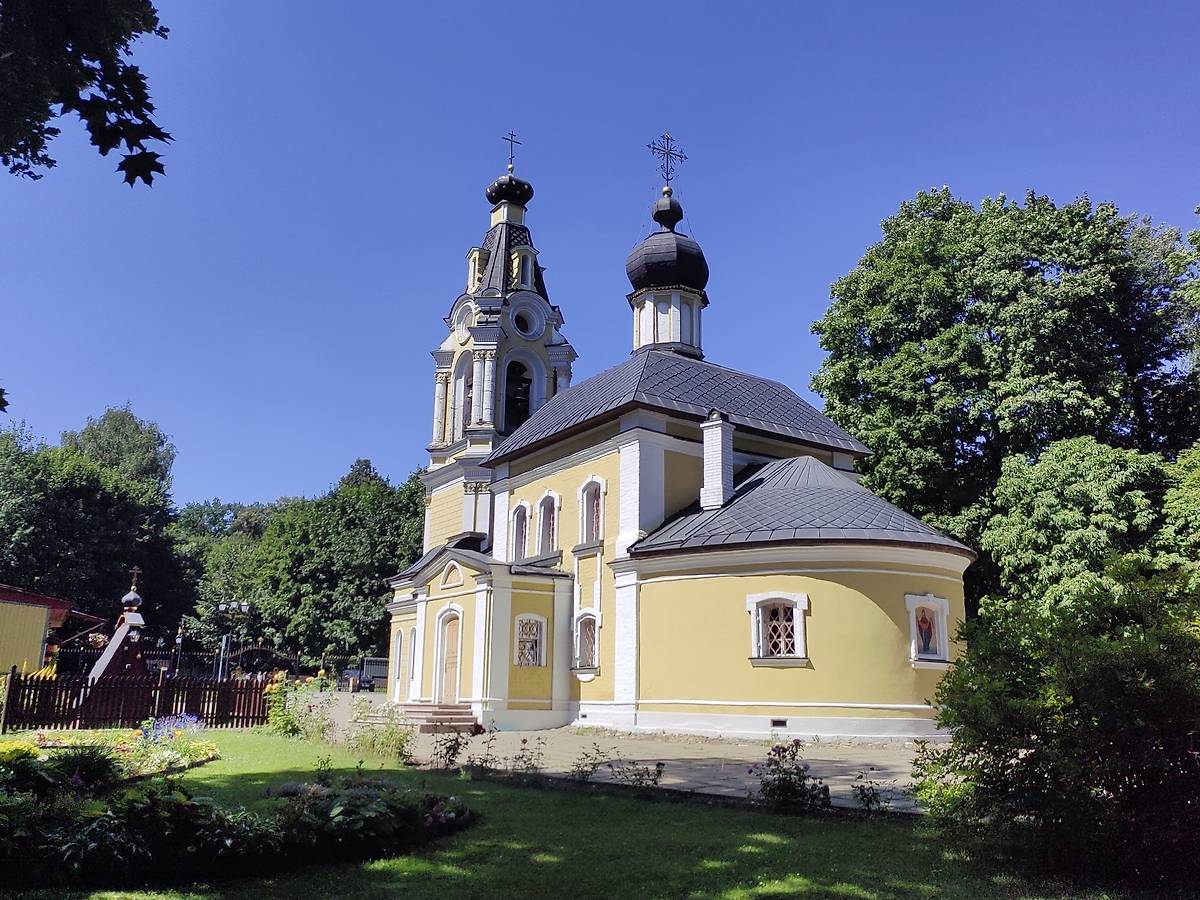 фасады. Церковь Успения Пресвятой Богородицы в Архангельском-Тюрикове, Северный (Северо-Восточный административный округ (СВАО), г. Москва)