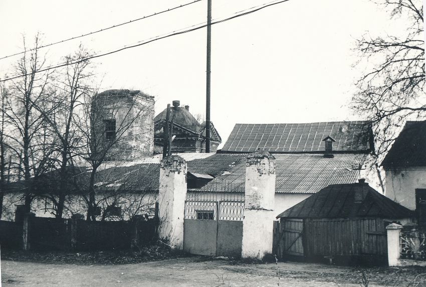 Церковь Троицы Живоначальной, Крапивна (Щёкинский район, Тульская область). фасады