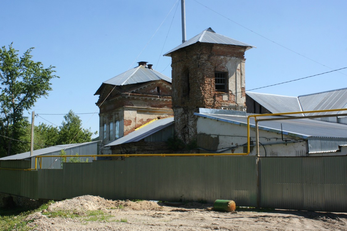 Церковь Троицы Живоначальной, Крапивна (Щёкинский район, Тульская область). фасады
