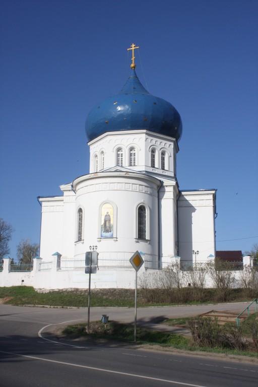 Плавск. Церковь Сергия Радонежского. фасады