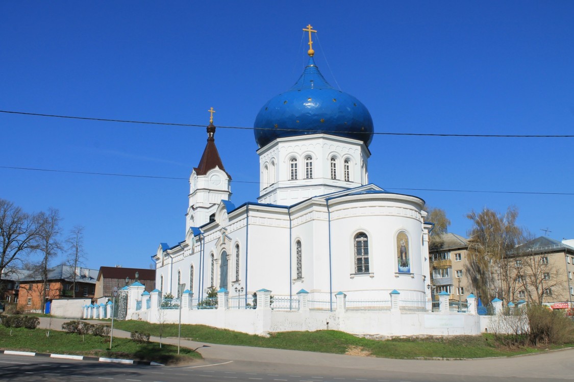 Плавск. Церковь Сергия Радонежского. фасады