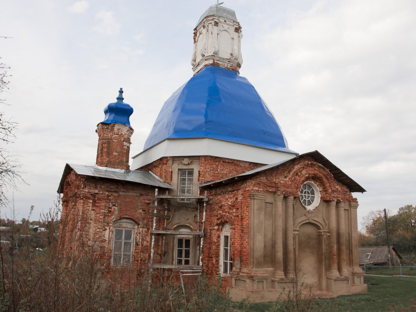 Большое Скуратово. Церковь Рождества Пресвятой Богородицы. фасады