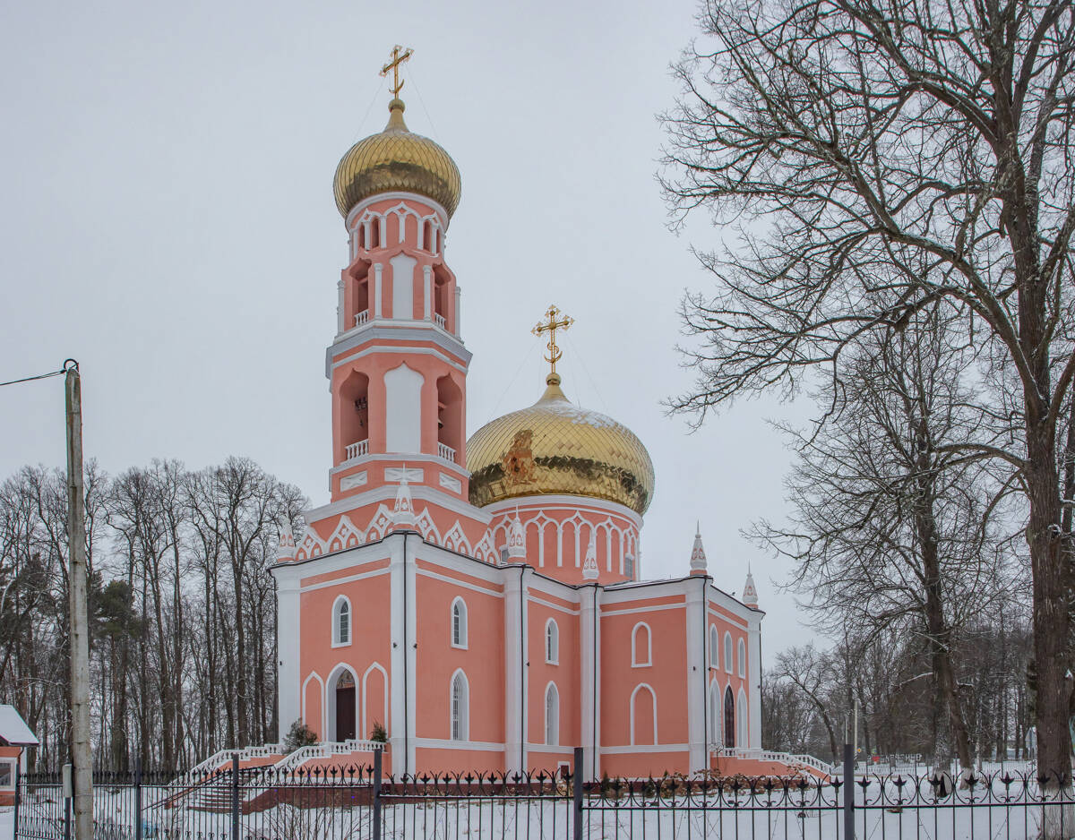 Церковь Успения Пресвятой Богородицы, Барятино (Тарусский район, Калужская область). фасады, Вид с юга