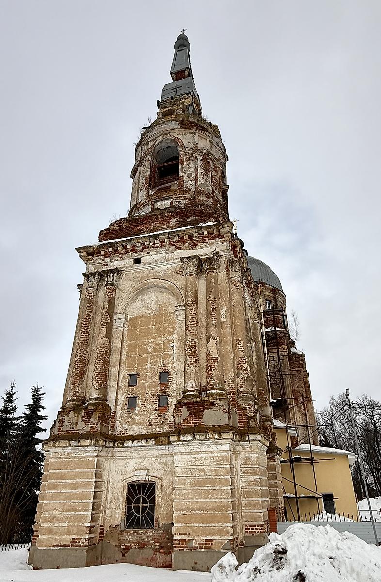 Западный фасад, фасады. Церковь Спаса Нерукотворного Образа, Райсемёновское (Серпуховский городской округ и гг. Протвино, Пущино, Московская область)
