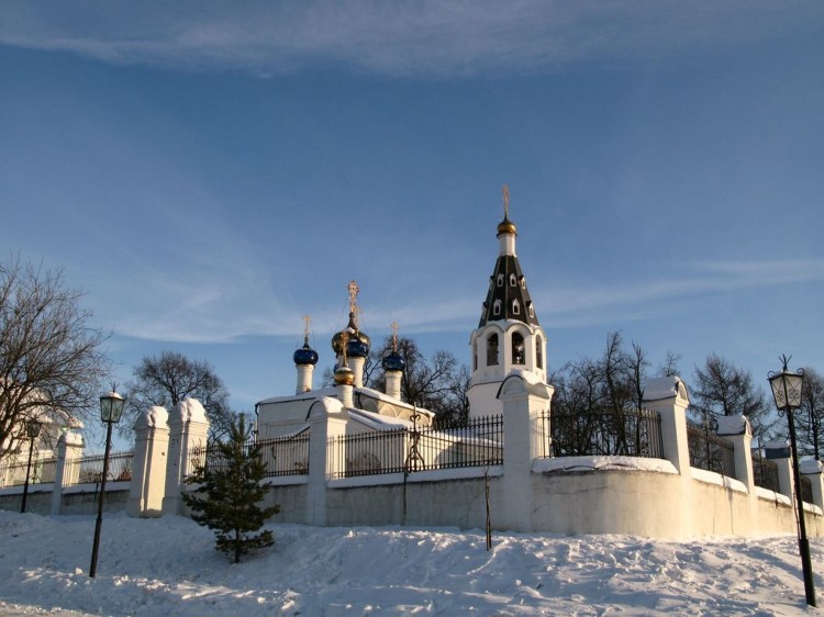 Церковь Николая Чудотворца, Сидоровское (Одинцовский городской округ и ЗАТО Власиха, Краснознаменск, Московская область). общий вид в ландшафте