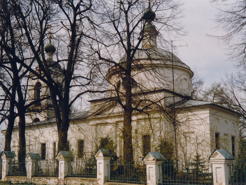 Церковь Рождества Христова, Рождествено (Бужаровская с/а) (Истринский городской округ и ЗАТО Восход, Московская область). фасады