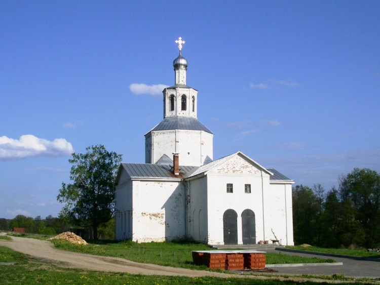 Васюнино. Церковь Троицы Живоначальной в Васюнине. фасады, вид с северо-запада