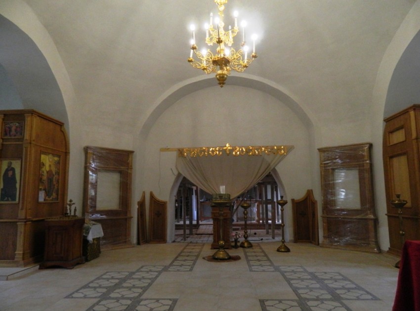Церковь Троицы Живоначальной в Васюнине, Васюнино (Троицкий административный округ (ТАО), г. Москва). интерьер и убранство