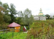 Церковь Троицы Живоначальной в Васюнине, На первом плане - источник прор. Илии <br>, Москва, Троицкий административный округ (ТАО), г. Москва