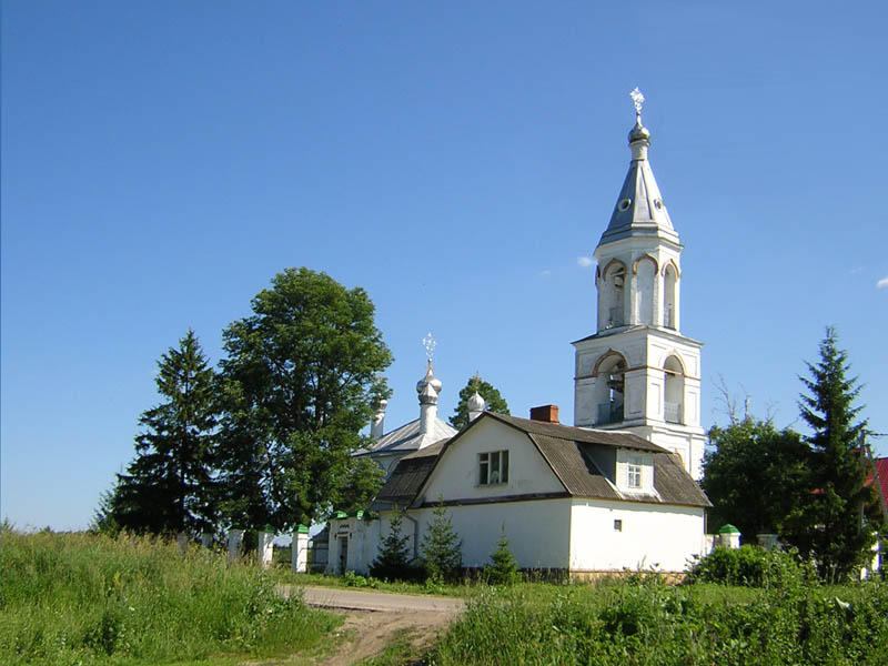 Церковь Успения Пресвятой Богородицы, Старые Кузьмёнки (Серпуховский городской округ и гг. Протвино, Пущино, Московская область). фасады