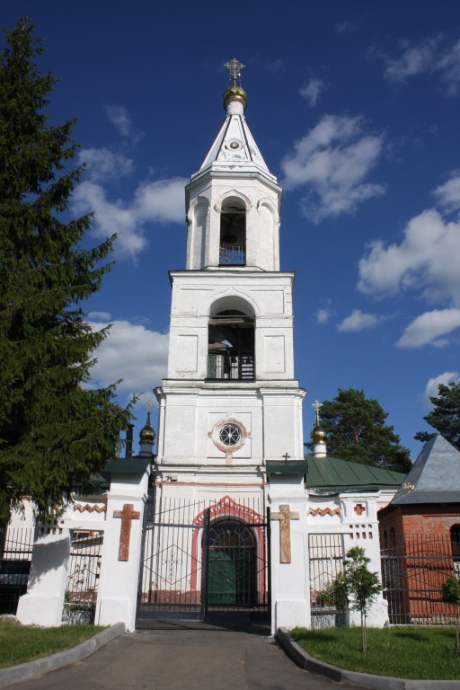 Старые Кузьмёнки. Церковь Успения Пресвятой Богородицы. фасады