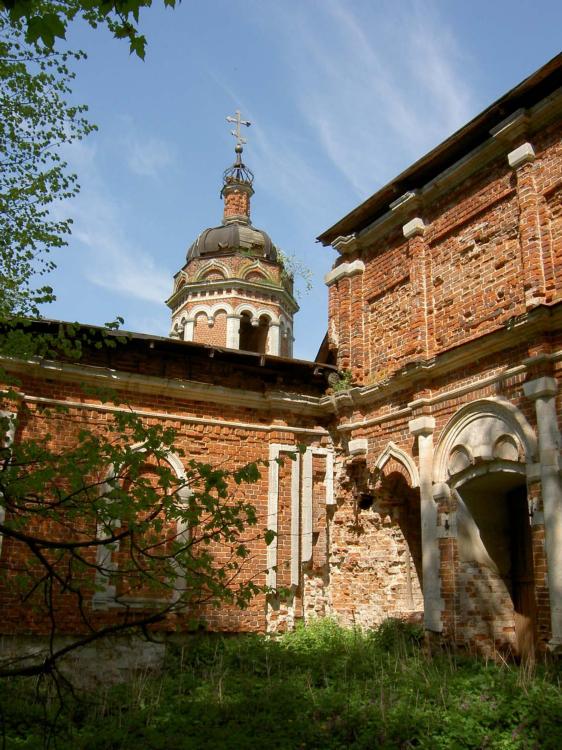 Церковь Рождества Христова, Мытники (Рузский городской округ, Московская область). архитектурные детали