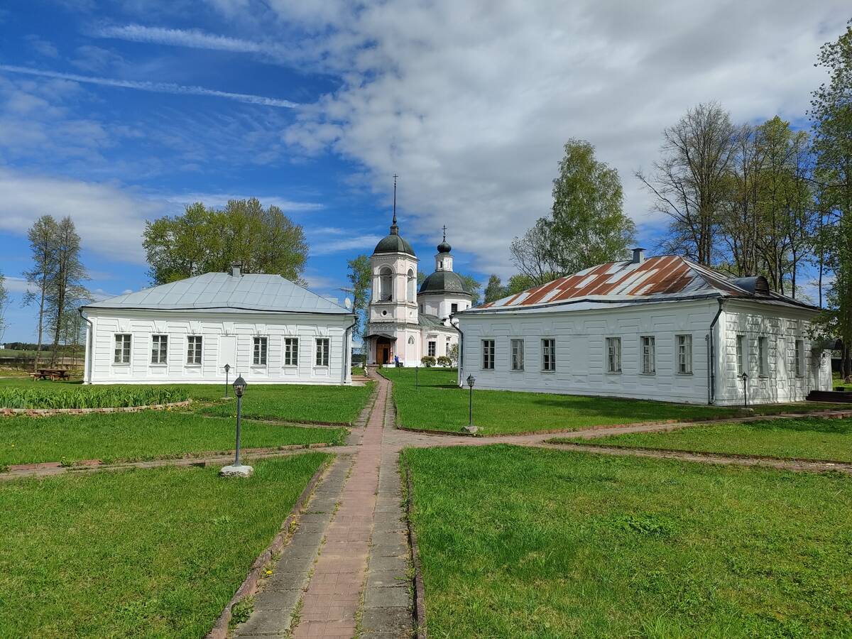 Церковь Трёх Святителей, Волынщино (Рузский городской округ, Московская область). дополнительная информация