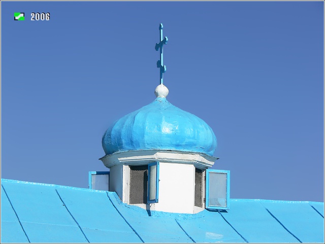 Церковь Ермогена, Патриарха Московского, Ташкент (Узбекистан, Прочие страны). архитектурные детали, Завершение основного объёма