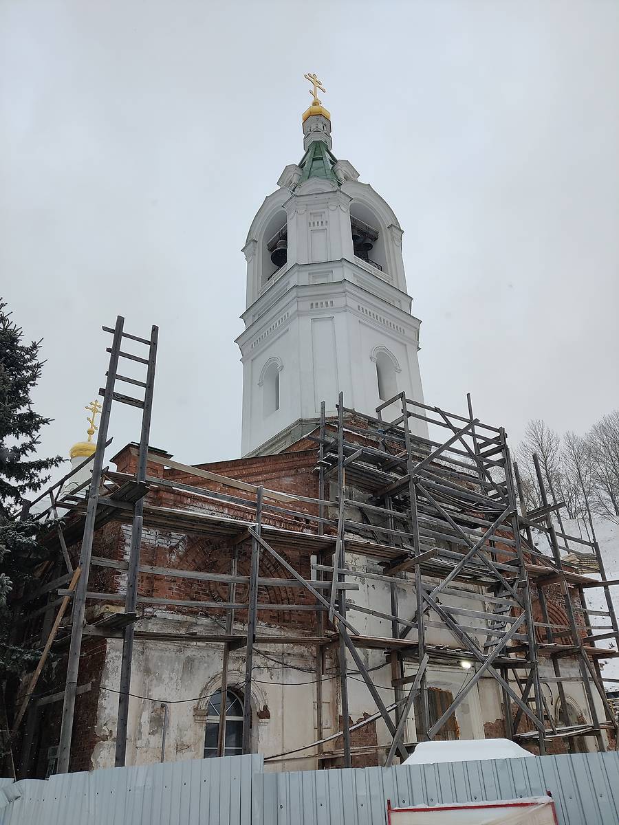 Восстановительные работы. Вид с Запада., документальные фотографии. Церковь Рождества Иоанна Предтечи в Благовещенской слободе, Нижегородский район (Нижний Новгород, город, Нижегородская область)