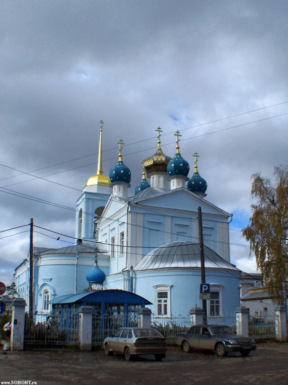 Автозаводский район. Церковь Рождества Пресвятой Богородицы в Гнилицах. фасады