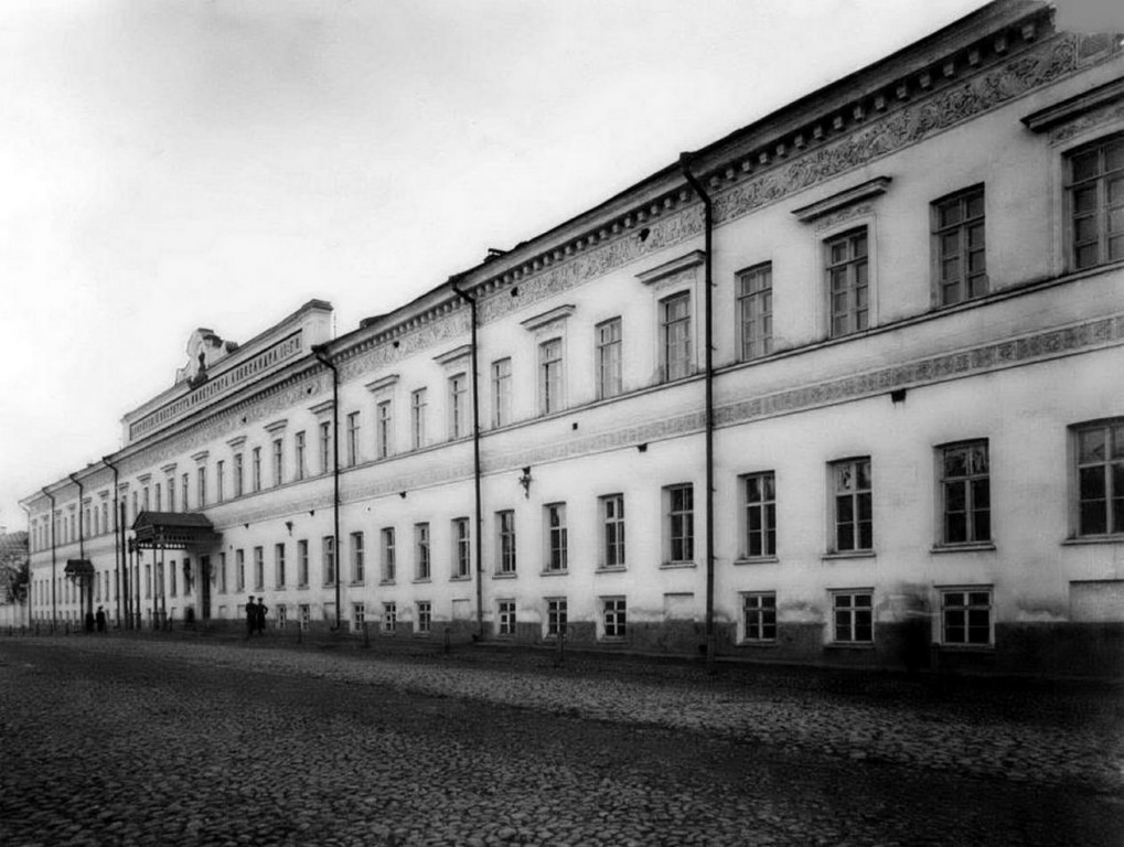 Нижегородский район. Домовая церковь Александра Невского при бывшем Александровском дворянском институте. архивная фотография, Карелин А.О., 1870 - 1895 с сайта http://pro-nn.org/photos/2820?r=1