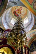 Церковь Тихона Задонского, паникадило и роспись купола<br>, Рыбинск, Рыбинск, город, Ярославская область