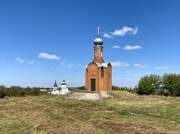 Часовня Николая Чудотворца на городище, Вид с юго-запада, позади слева Вознесенская церковь<br>, Мценск, Мценский район и г. Мценск, Орловская область