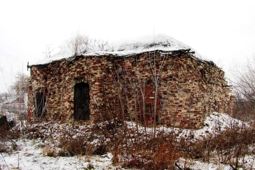 Петропавловский монастырь. Собор Покрова Пресвятой Богородицы, Мценск (Мценский район и г. Мценск, Орловская область). фасады, сохранившаяся алтарная часть, вид с юго-запада