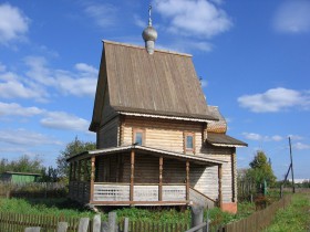 Коробовская. Церковь Царственных страстотерпцев