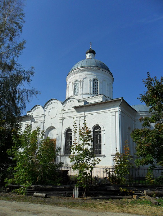 Церковь Димитрия Солунского, Дмитровский Погост (Шатурский городской округ и г. Рошаль, Московская область). фасады, Основной объём храма