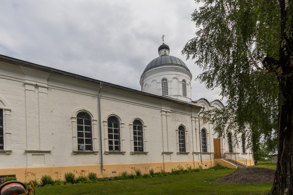 Церковь Димитрия Солунского, Дмитровский Погост (Шатурский городской округ и г. Рошаль, Московская область). фасады