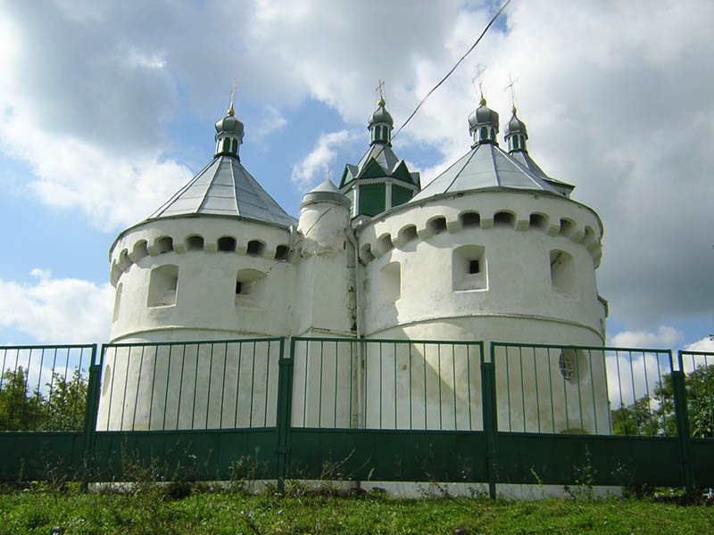 Сутковцы. Церковь Покрова Пресвятой Богородицы. фасады