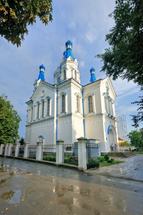 Каменец-Подольский. Кафедральный собор Георгия Победоносца. фасады