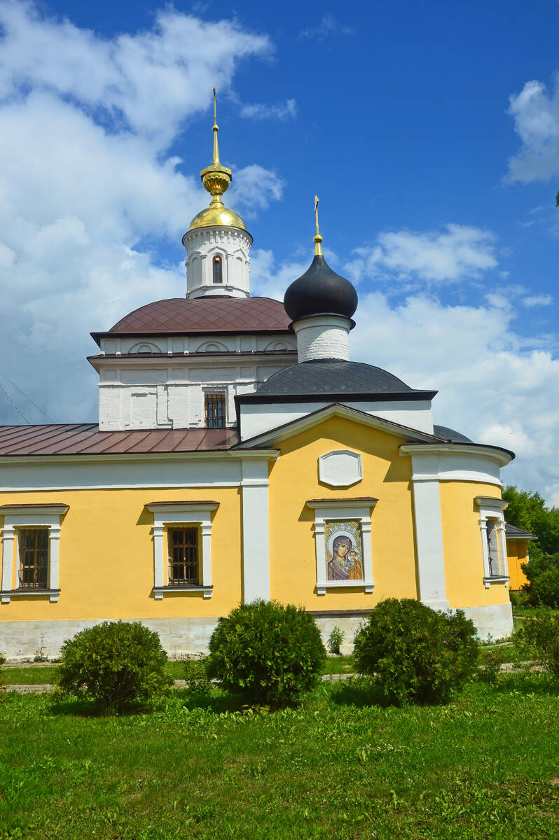 Церковь Покрова Пресвятой Богородицы, Покровское (Ступинский городской округ, Московская область). архитектурные детали