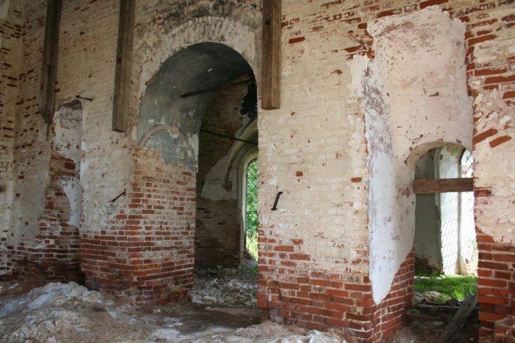 Церковь Казанской иконы Божией Матери, Караул (Богородский район, Кировская область). интерьер и убранство
