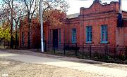 Церковь Серафима Саровского, Храм расположен в здании школы постройки 1911г.<br>, Крестище, Берестинский район, Украина, Харьковская область