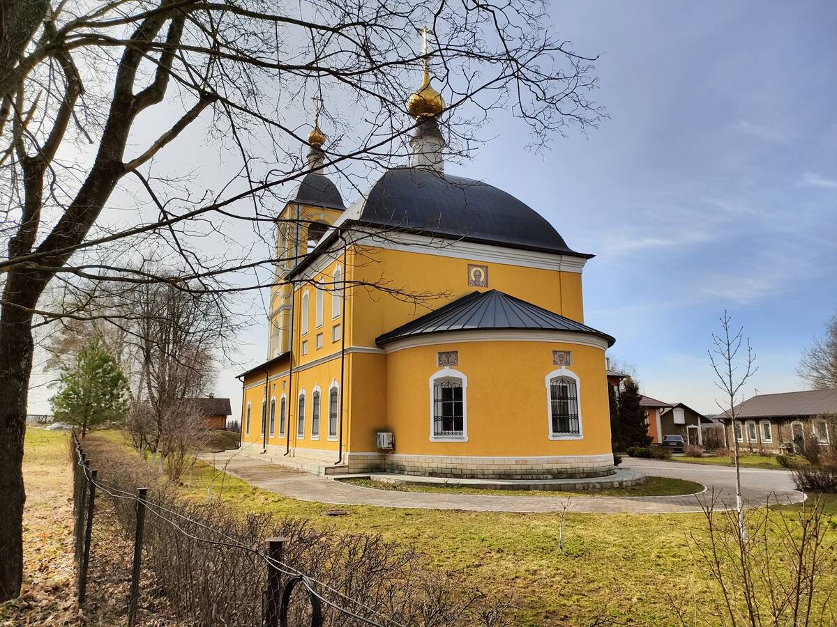 Церковь Николая Чудотворца, Луцино (Одинцовский городской округ и ЗАТО Власиха, Краснознаменск, Московская область). фасады
