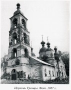 Церковь Троицы Живоначальной, "Свод памятников архитектуры и монументального искусства России. Ивановская область. Часть 2"  М. Наука 2000, сектор Свода ГИИ.<br>, Шилекша, Кинешемский район, Ивановская область