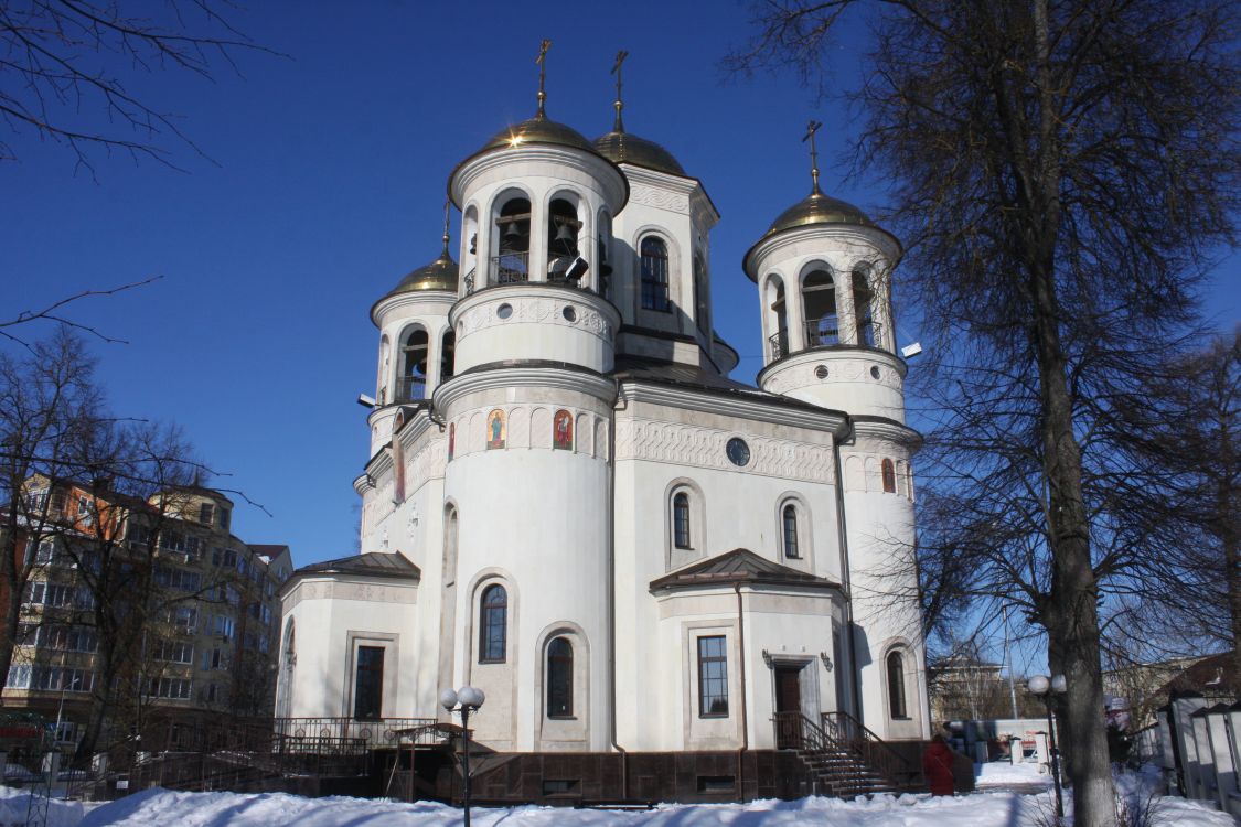 Звенигород. Церковь Вознесения Господня (новая). фасады