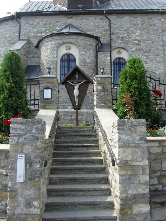 Каменец-Подольский. Церковь Троицы Живоначальной. архитектурные детали, входная лестница с севера