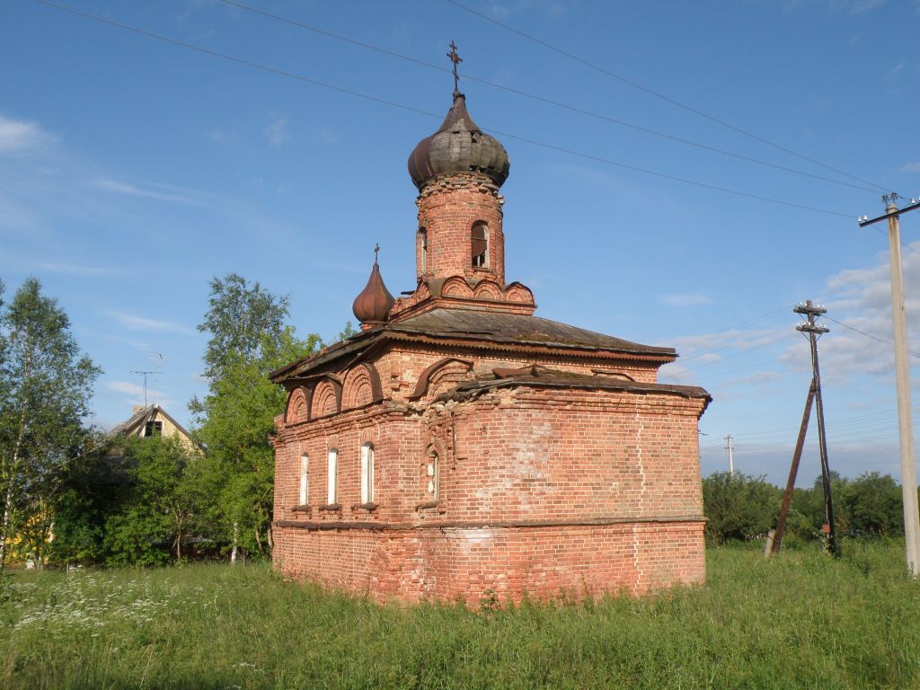 Церковь Смоленской иконы Божией Матери, Волна (Волосовский район, Ленинградская область). фасады