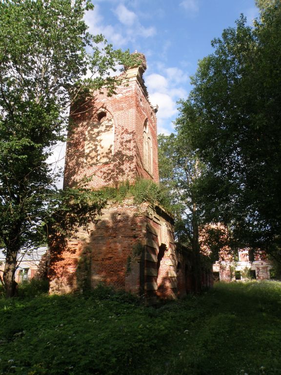 Церковь Троицы Живоначальной, Редкино (Волосовский район, Ленинградская область). фасады