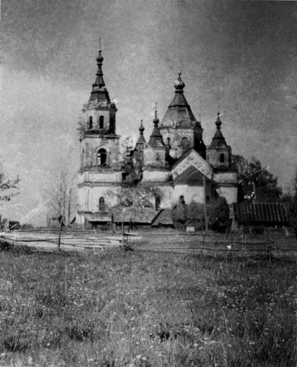 Церковь Николая Чудотворца, Рель (Лужский район, Ленинградская область). архивная фотография, Частная коллекция. Фото 1960-х годов