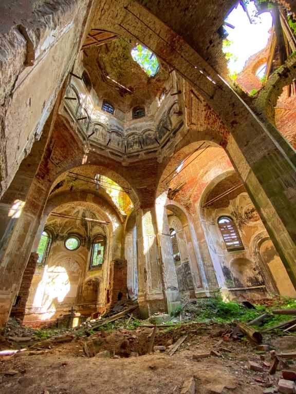 Церковь Николая Чудотворца, Рель (Лужский район, Ленинградская область). интерьер и убранство